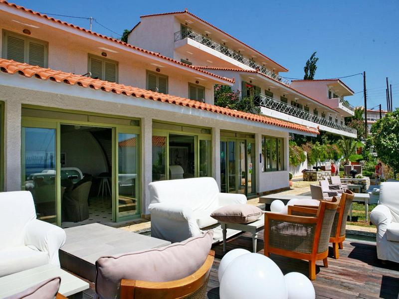 Sandy Bay Hotel Plomari ภายนอก รูปภาพ