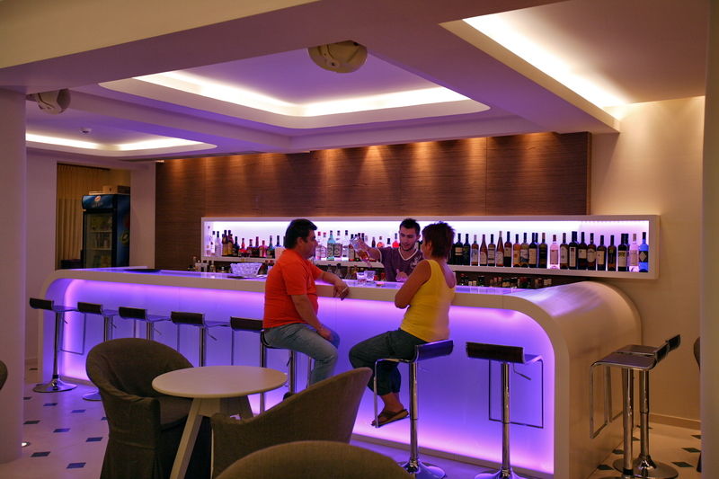 Sandy Bay Hotel Plomari ภายนอก รูปภาพ
