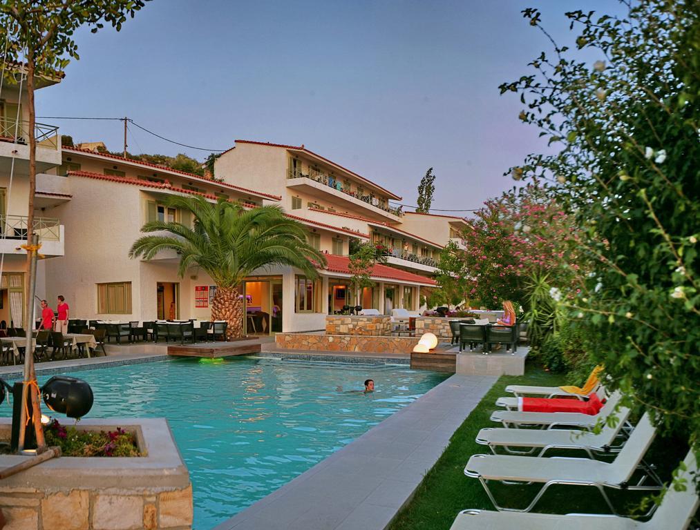 Sandy Bay Hotel Plomari ภายนอก รูปภาพ