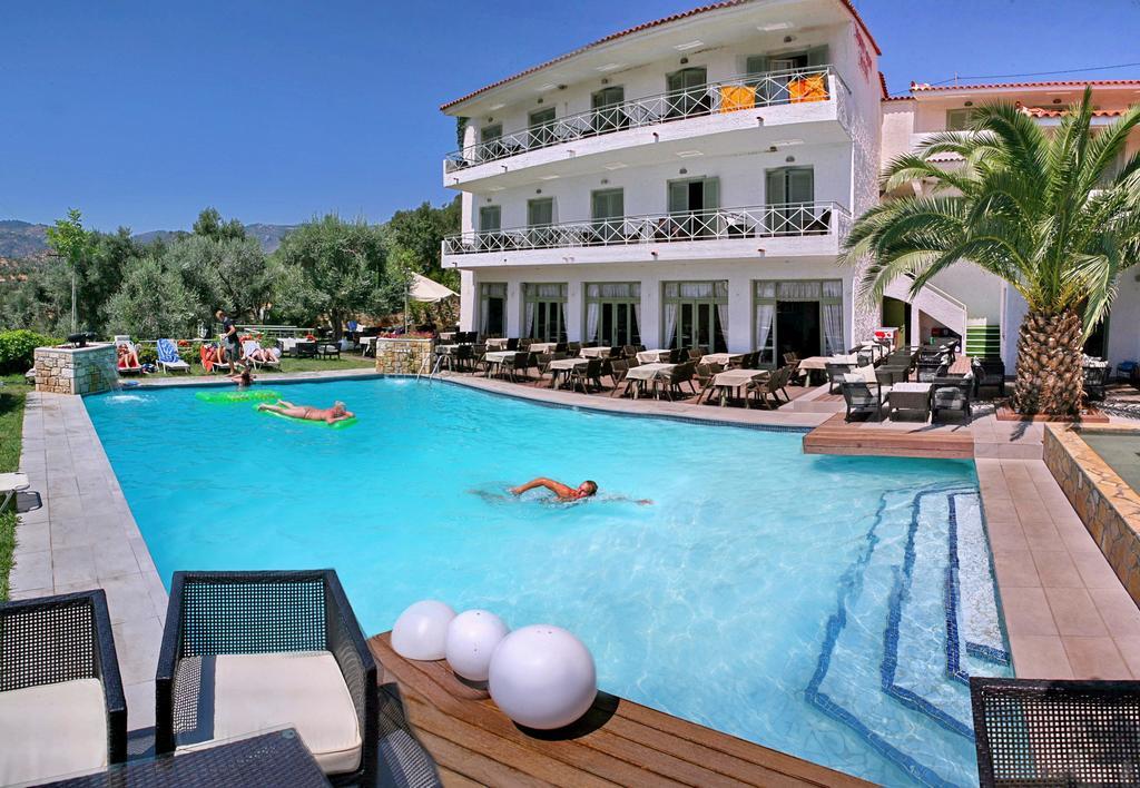 Sandy Bay Hotel Plomari ภายนอก รูปภาพ