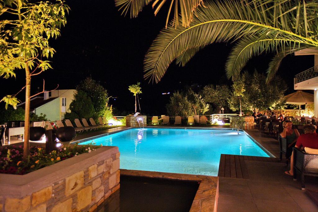 Sandy Bay Hotel Plomari ภายนอก รูปภาพ
